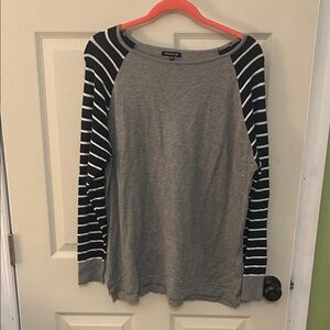 Pink Clover Gray Knit Top